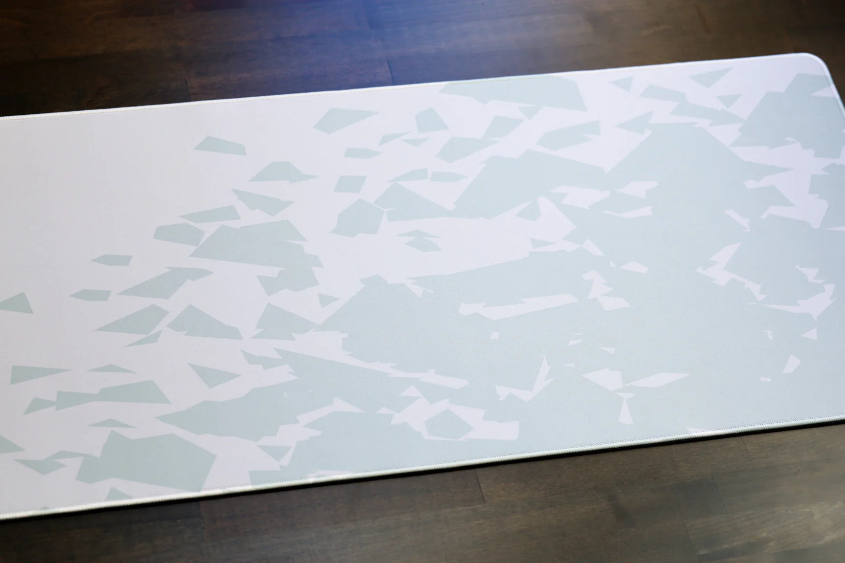 Sneakbox Shatter Desk Mat