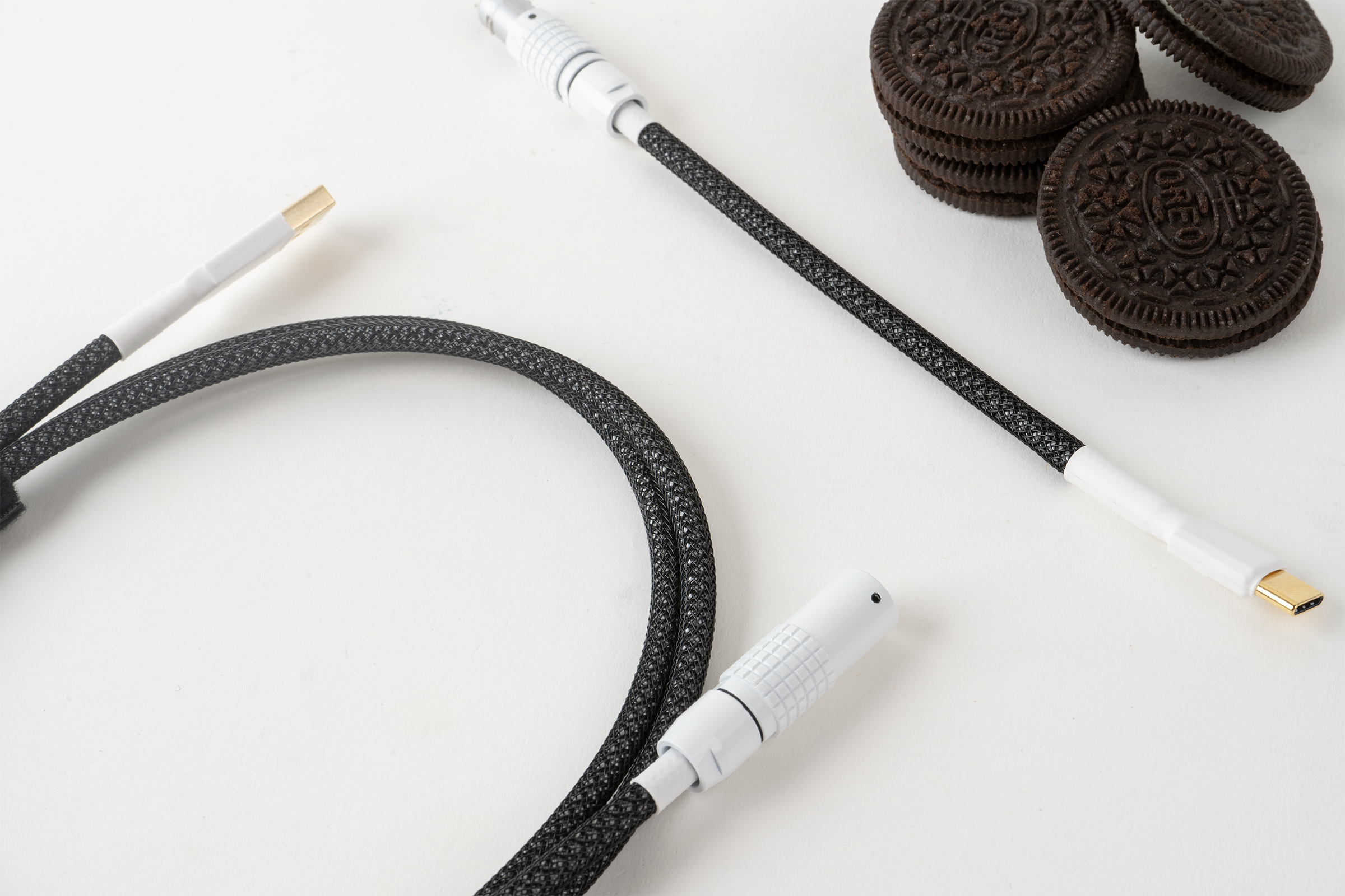 Cookies n Cream Cable